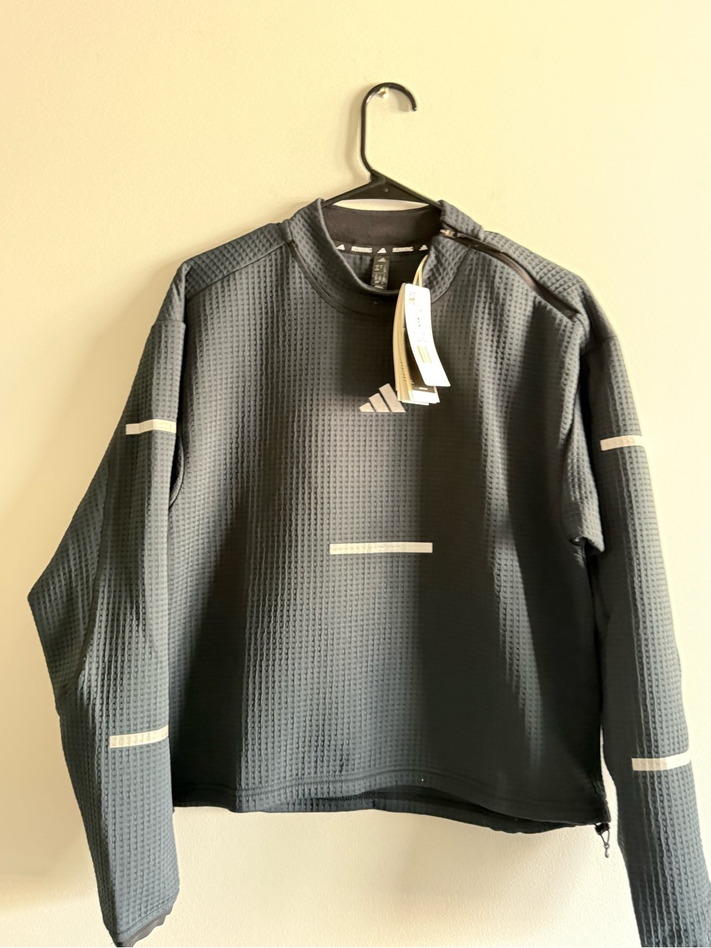 Adidas Black Waffle Texture Swtshirt, zipper on shoulder. Beautiful garment.